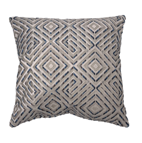 TEXTURED CHENILLE THROW PILLOW